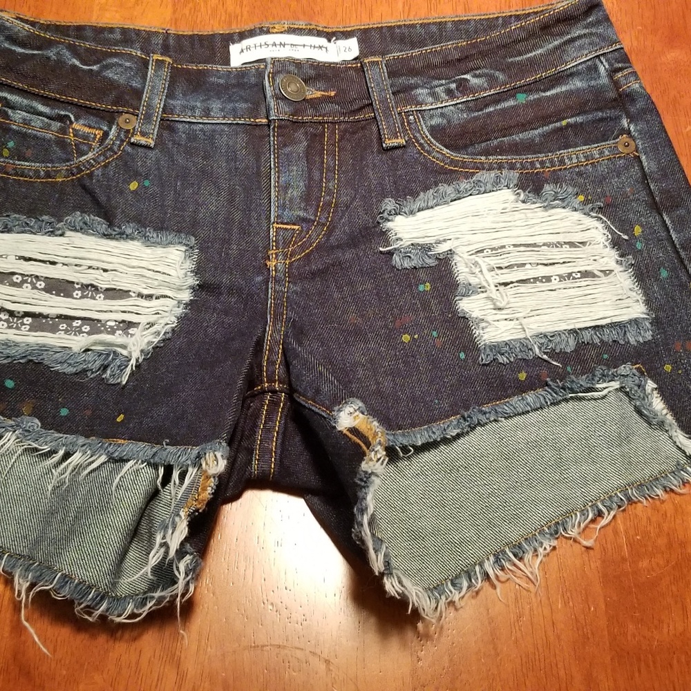 Jean's short shorts